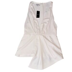 Bebe NWT White Deep V Pleated Front Asymmetrical Hem Peplum Top Size 6